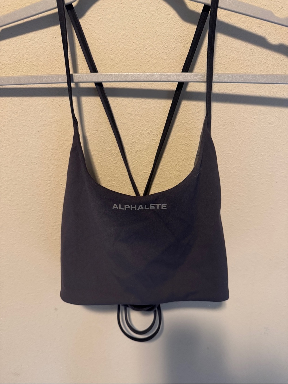 Alphalete charcoal women’s sports bra